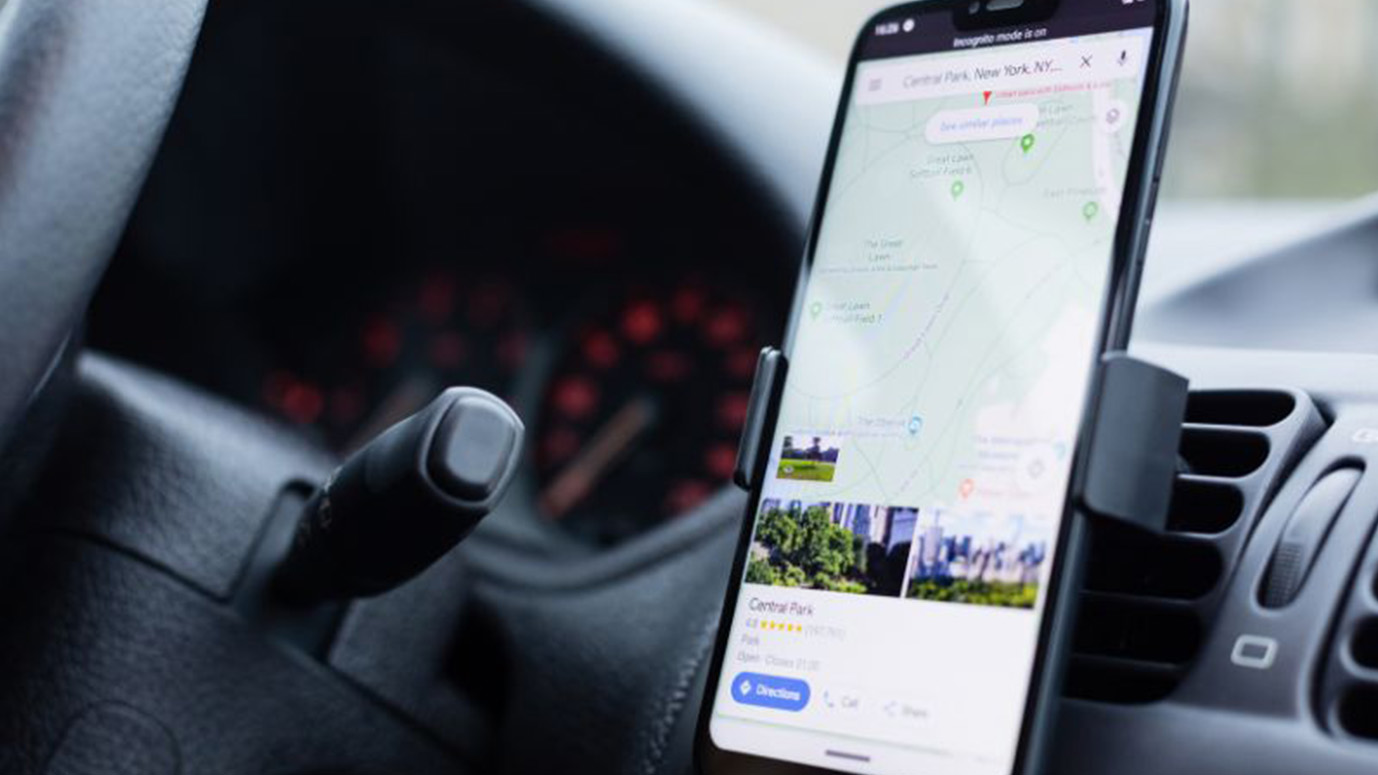 How to save on fuel with Google Maps?